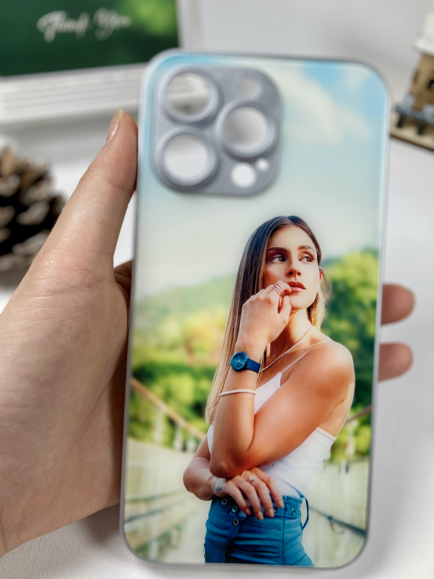 Designa ditt eget mobilskal - Visa dina favoritbilder