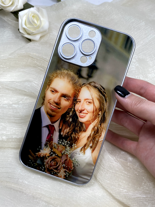 Instantes Encantadores para Siempre: Funda Personalizada para Teléfono con Fotos Queridas