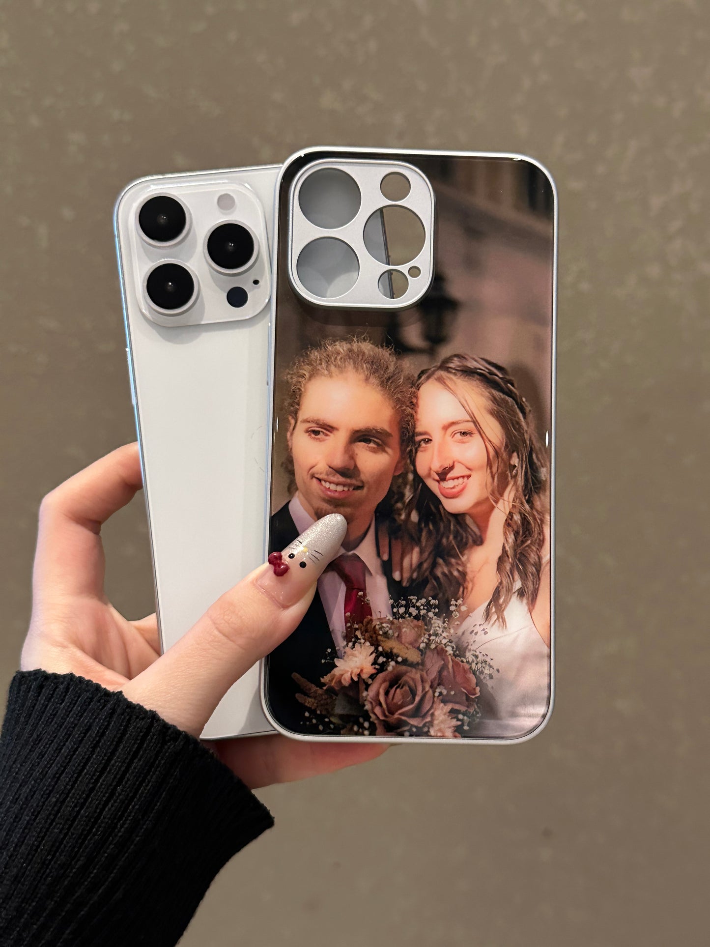 Diseña una funda de teléfono personalizada con tus fotos